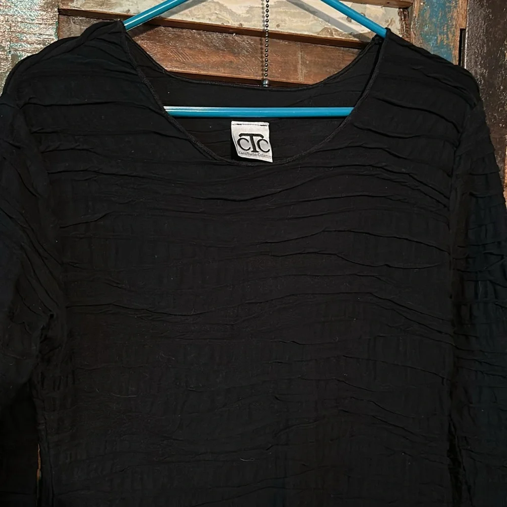 BLACK! Carol Turner Collection Black Italian Knit Dress with Rippled Pleats